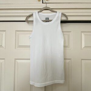 Athleta Renew CYA Length Ribbed Tank in White - Size L